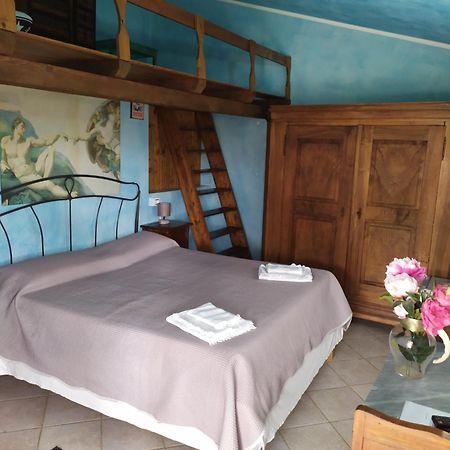 Bed and Breakfast Da Teresa San Teodoro  Zimmer foto